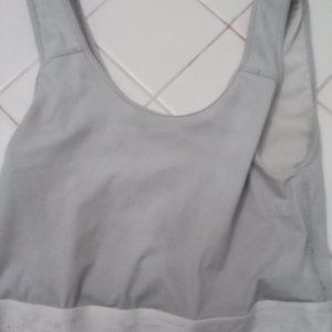 Tomboy X compression crop top